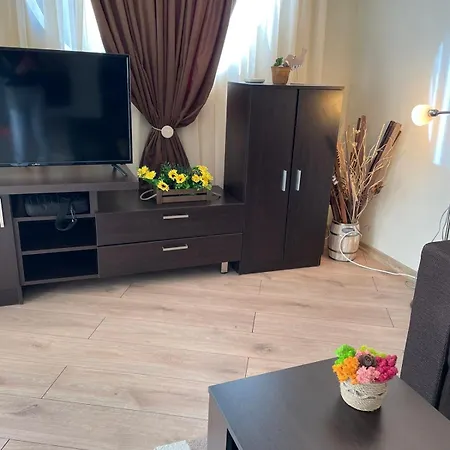 Апартаменти Ivanovi A119 Бургас