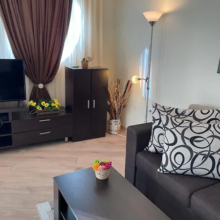 Ivanovi A119 Апартаменти *